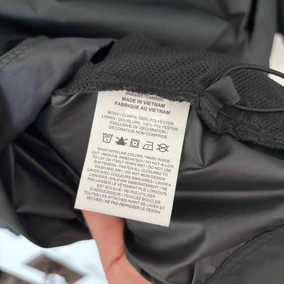 Nike Women’s Black Windbreaker Jacket - Picture 4 of 5